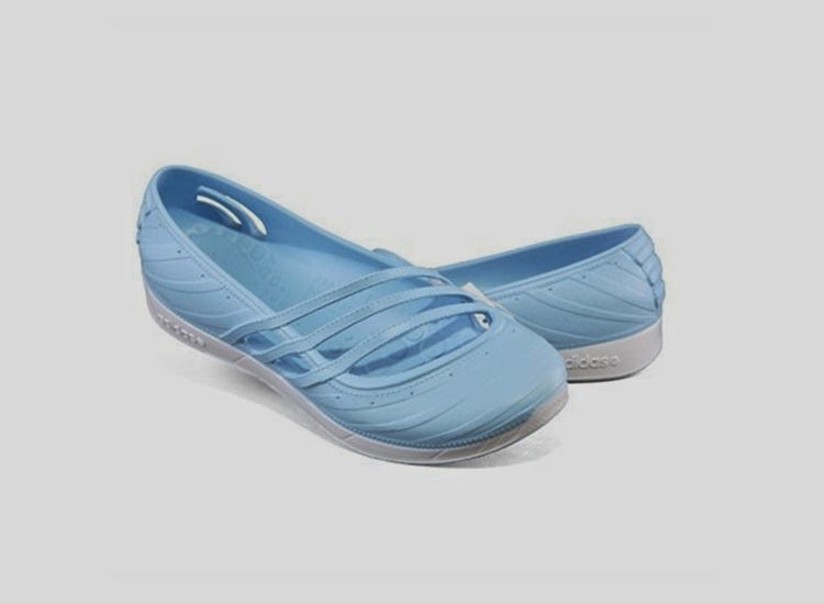 adidas womens qt comfort jelly shoe