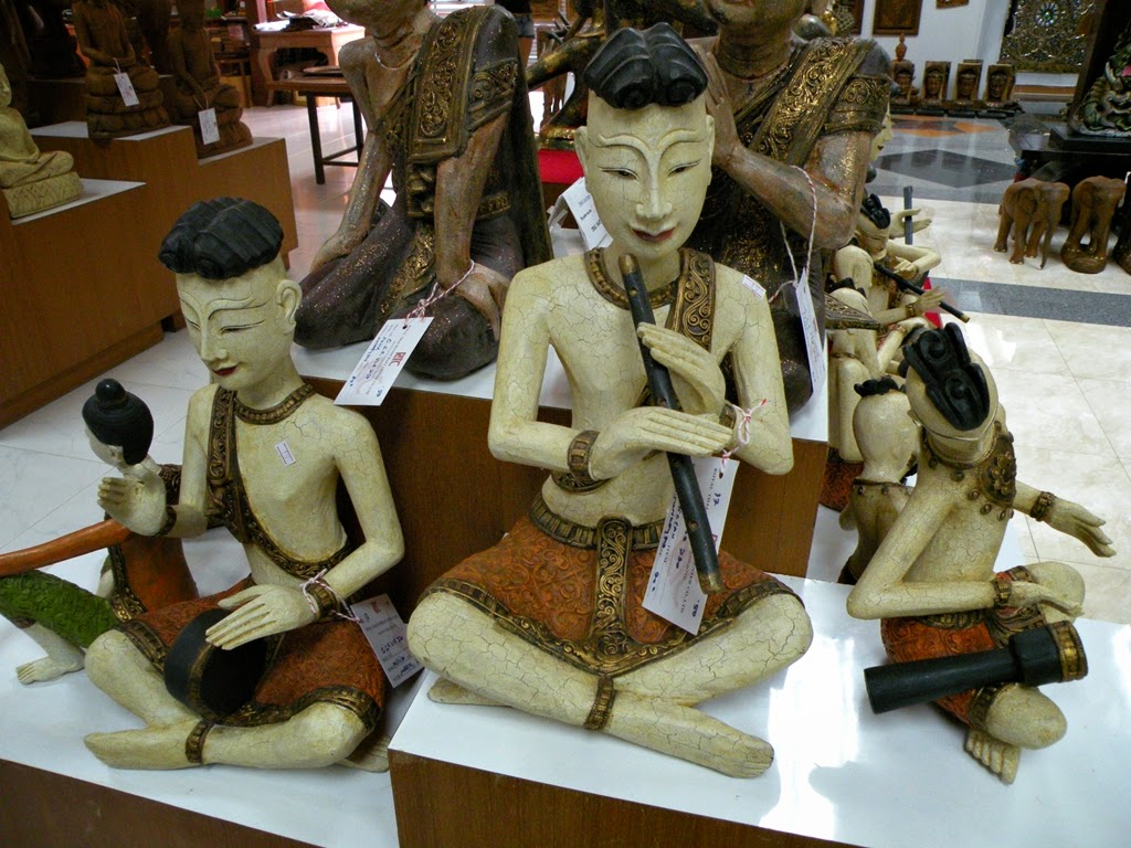 Masters of Craft Crafts of Thailand woodcarving