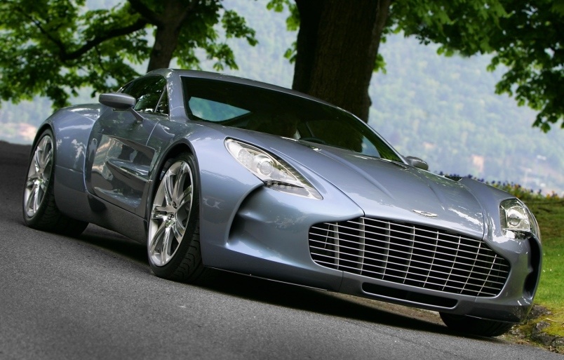 Aston martin jeep