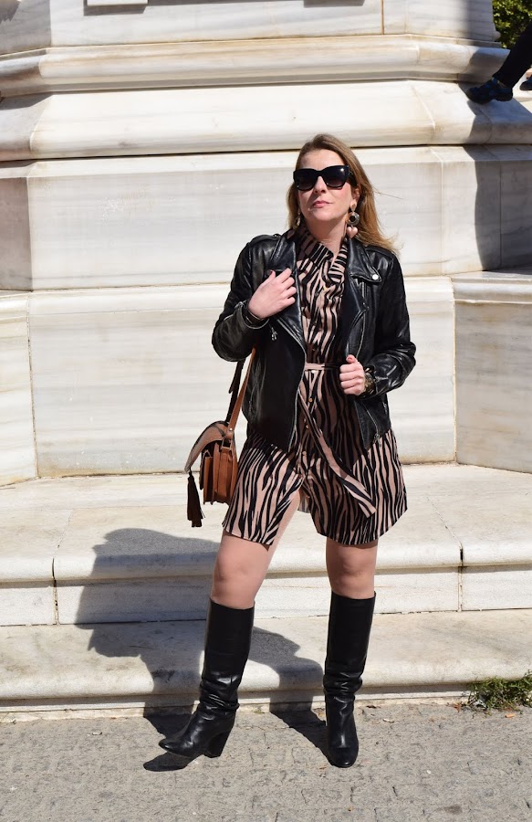 vestido_camisero_estampado_cebra