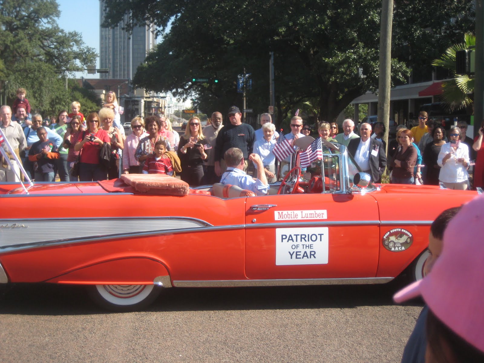 Southern Folk Artist & Antiques Dealer/Collector Labor day parade