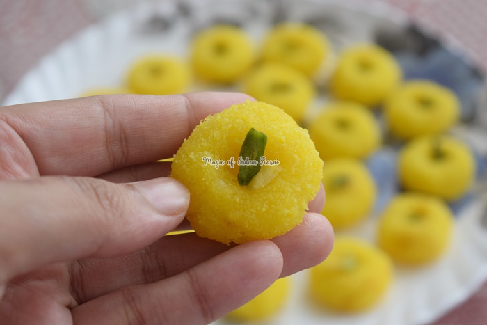 Paneer Petha Peda with Homemade Khoya Recipe - पनीर पेठा पेड़ा घर के खोये से रेसिपी - Priya R - Magic of Indian Rasoi