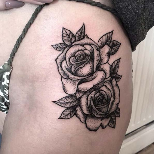 Este dotwork coxa peça