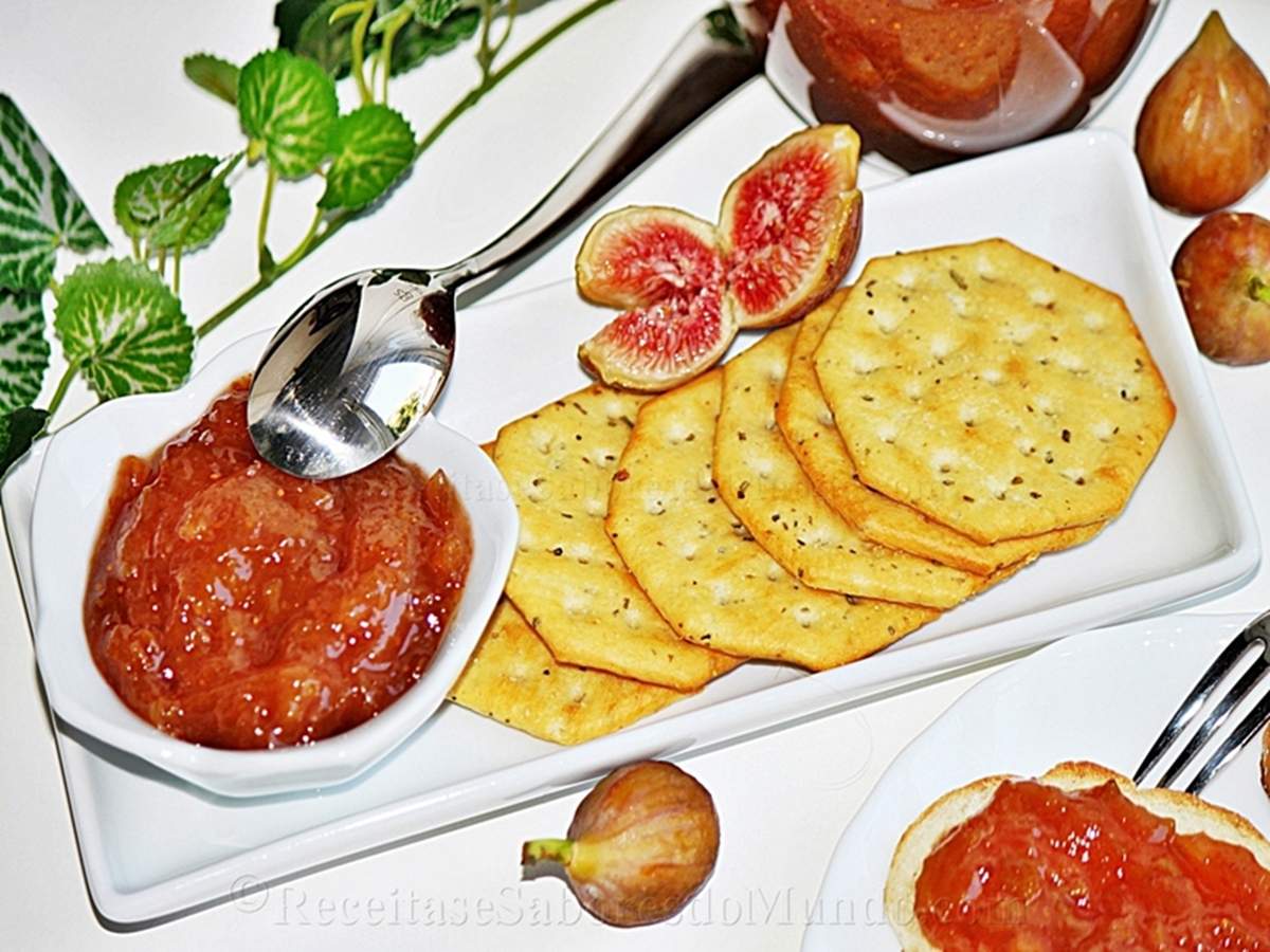 Compota de Figo Aromatizada no Microondas Fig Jam with Spices