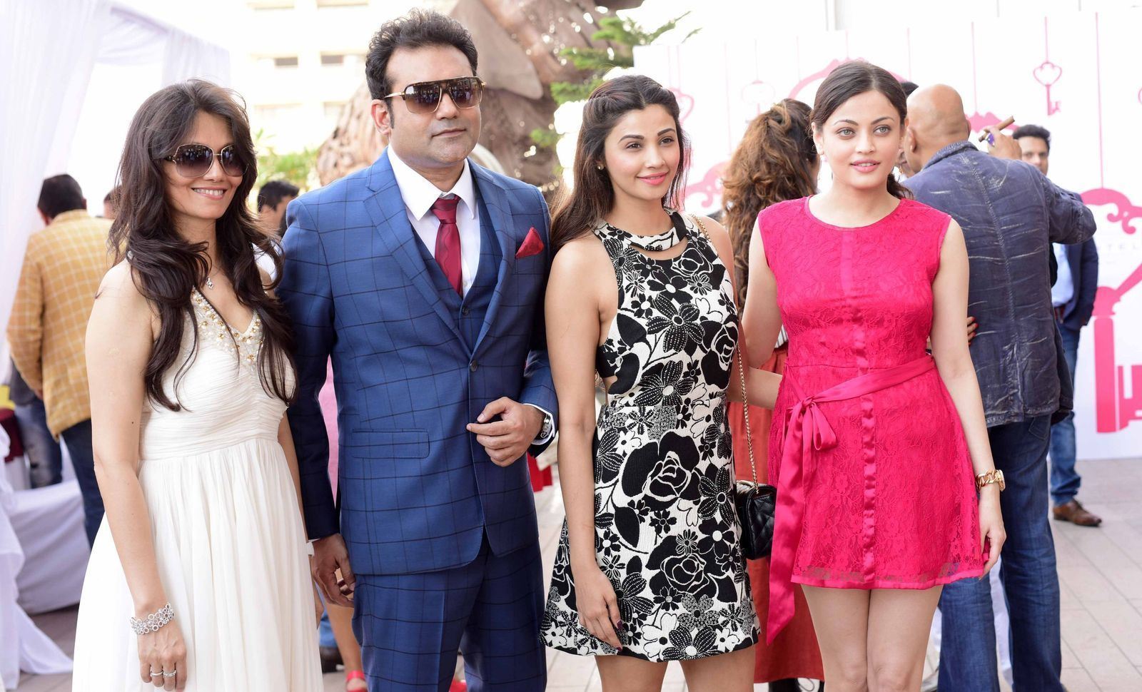 Elli Avram, Sneha Ullal, Daisy Shah and Other Sexy Celebrities At Harvey India's Christmas Brunch Hosted by Joe Rajan