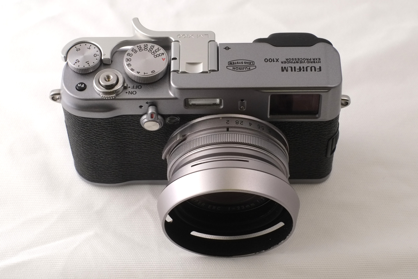 Steve Turnbull Photography Lensmate "LM X100" thumbgrip