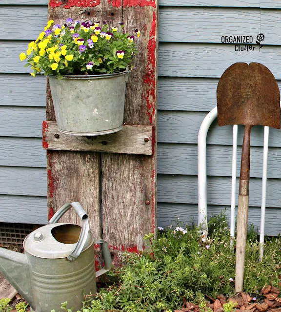 Photo of wagon board/bucket planter