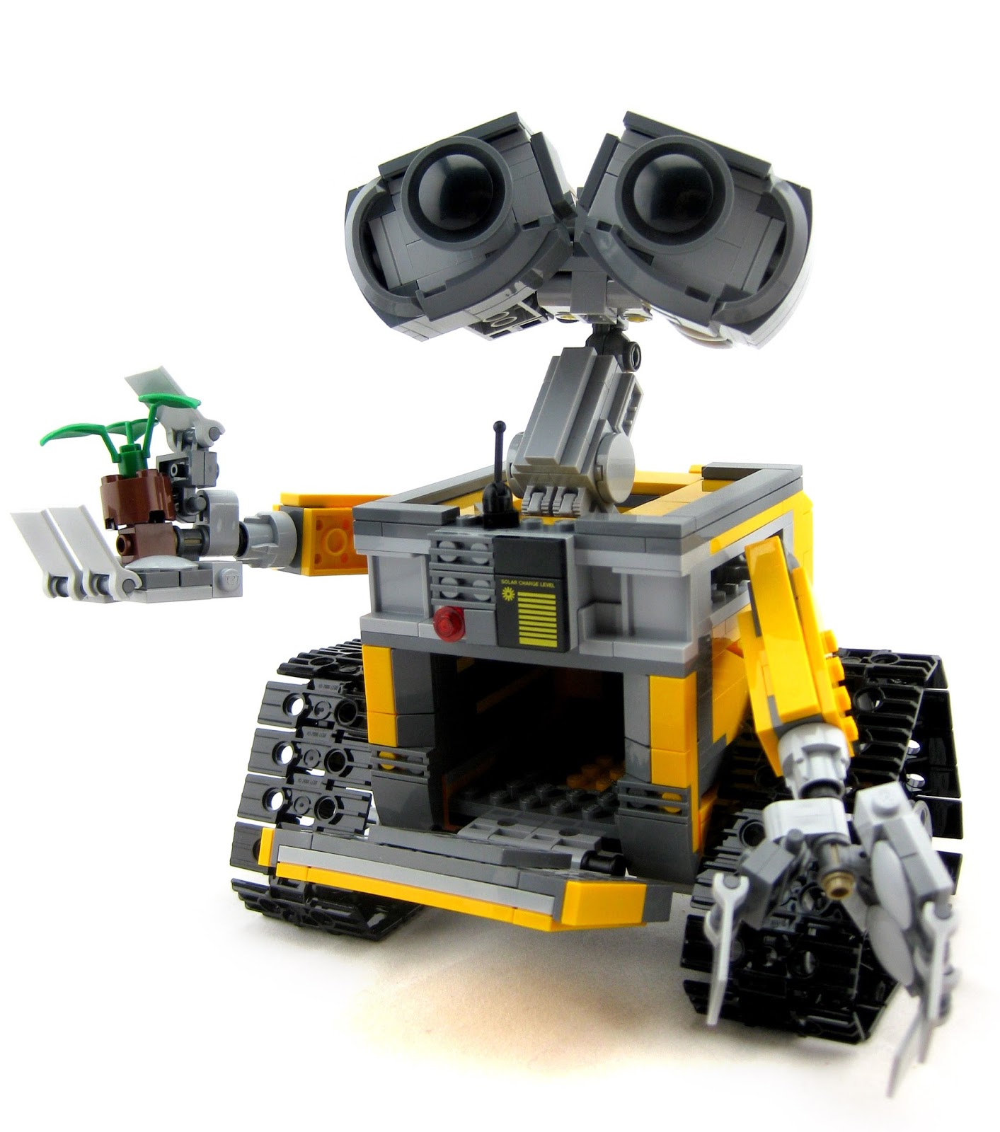 Dan the Pixar Fan: WALL·E: LEGO Set