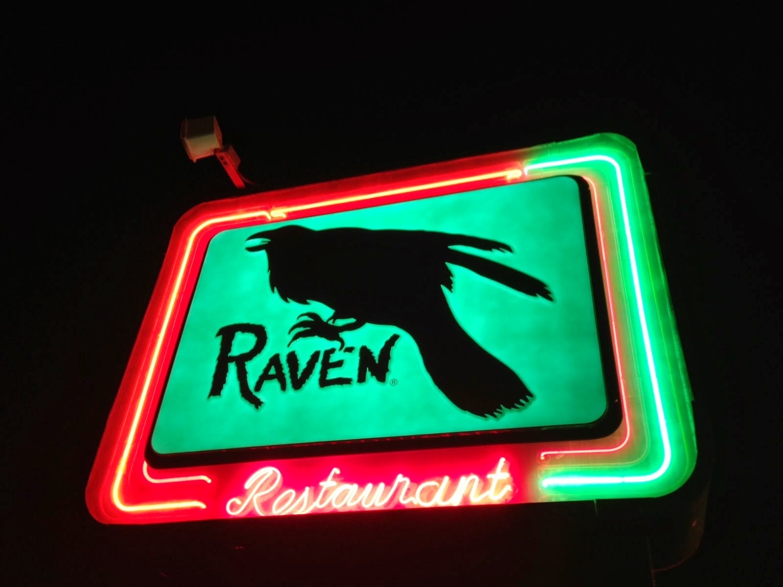 Be Present Photos The Raven Virginia Beach style
