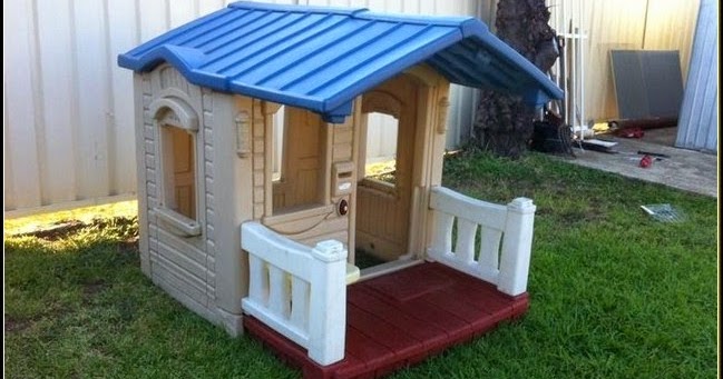 step2 naturally playful front porch playhouse