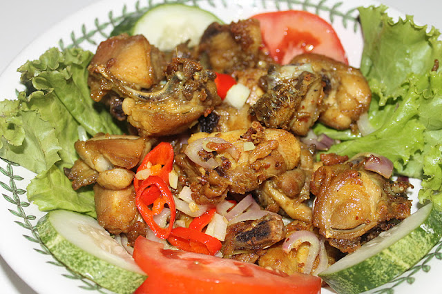 Ayam Goreng Garam Kunyit