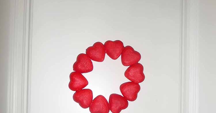 Manualidades de San Valentín: CORONA DE SAN VALENTIN