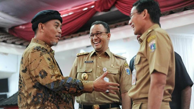 APBD !!! Anies Berpantun Setelah APBD DKI 2018 7,7 Trilliun Disahkan DPRD Berita Akurat