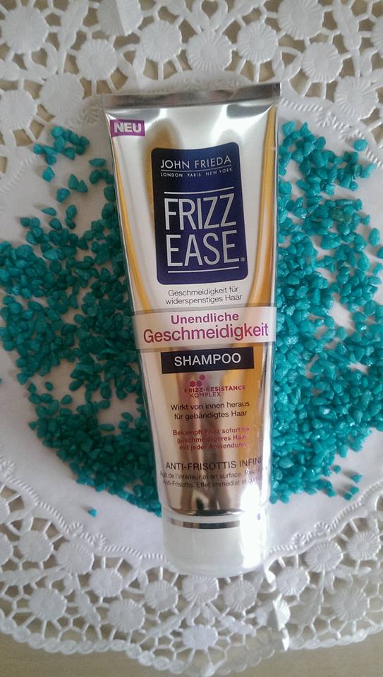 Read All About It John Frieda Unendliche Geschmeidigkeit Shampoo