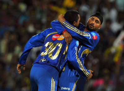 Mumbai Indians Vs Chennai Super Kings Opening match Photo Collections