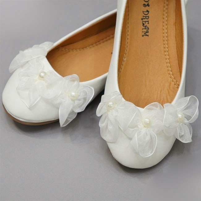 Quick Tips on Choosing the Right Flower Girl Shoes - Flower With Styles