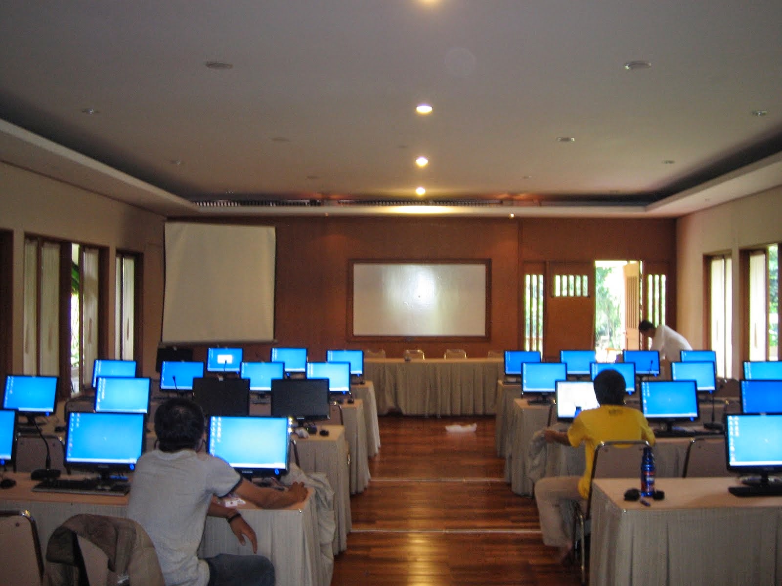 PUSAT SEWA COMPUTER, SEWA KOMPUTER, SEWA PC DESKTOP: Rental PC Branded ...