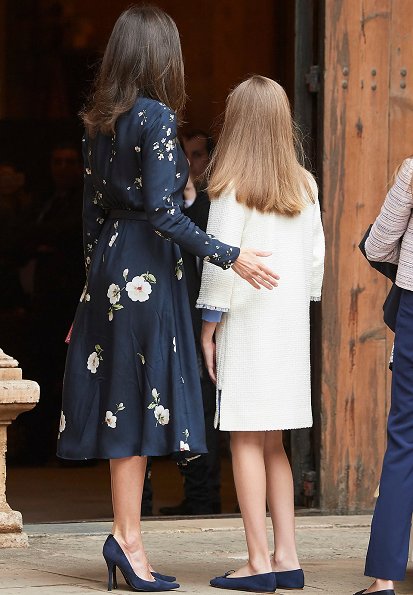 Queen Letizia wore a new floral print dress by Massimo Dutti. Crown Princess Leonor, Infanta Sofia and Queen Sofia
