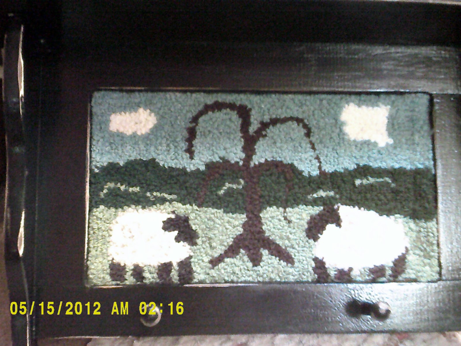 The Primitive Roost..LLC.. How to bind a hooked rug....???