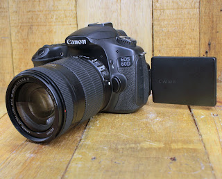 Kamera DSLR Canon Eos 60D Fullset
