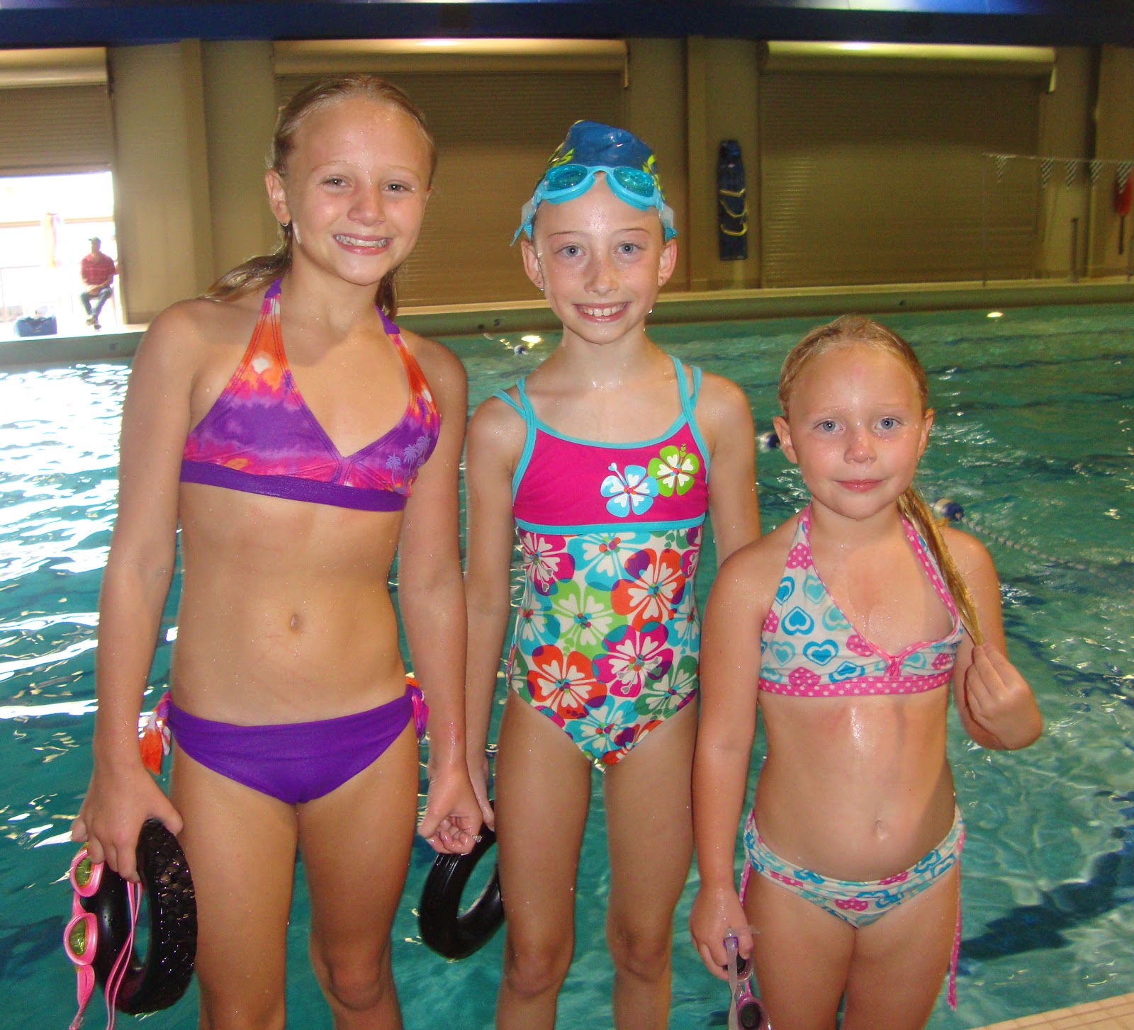 mom of 2 girly girlz Goodbye Summer 2011
