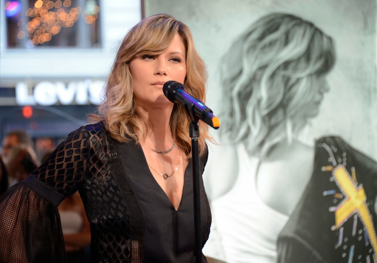 Jennifer Nettles "That Girl" Lyrics online music lyrics