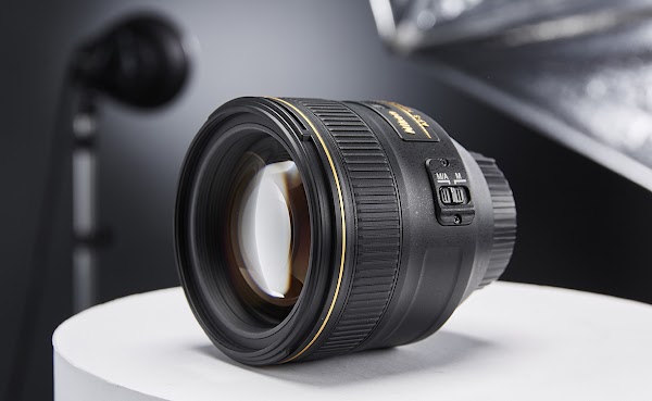 Rekomendasi Lensa Kamera SLR Terbaik Rekomendasi Lensa Kamera SLR Terbaik