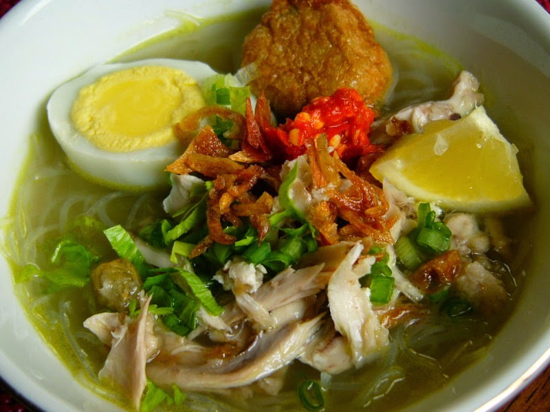  Dari Ujung timur terluar sampai ujung barat banyak sekali keragaman yang menciptakan nege Makanan Khas Indonesia