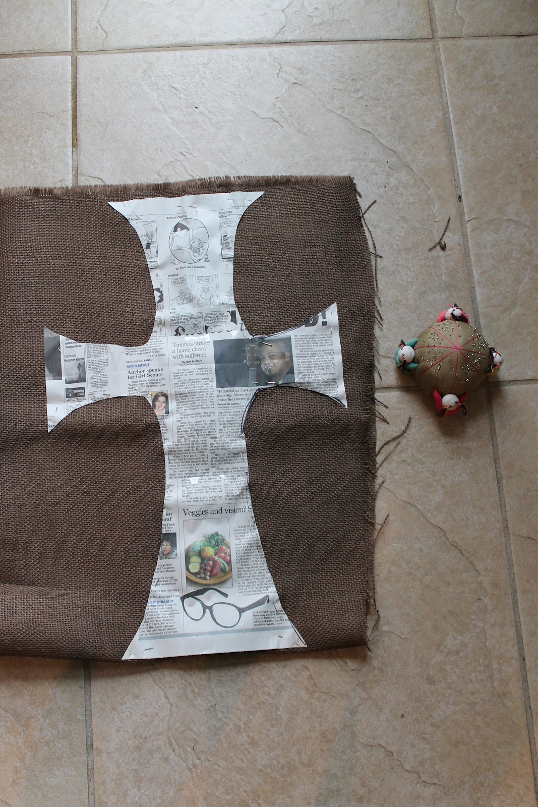 How To Make A Burlap Cross Door Hanger Easy Craft Ideas