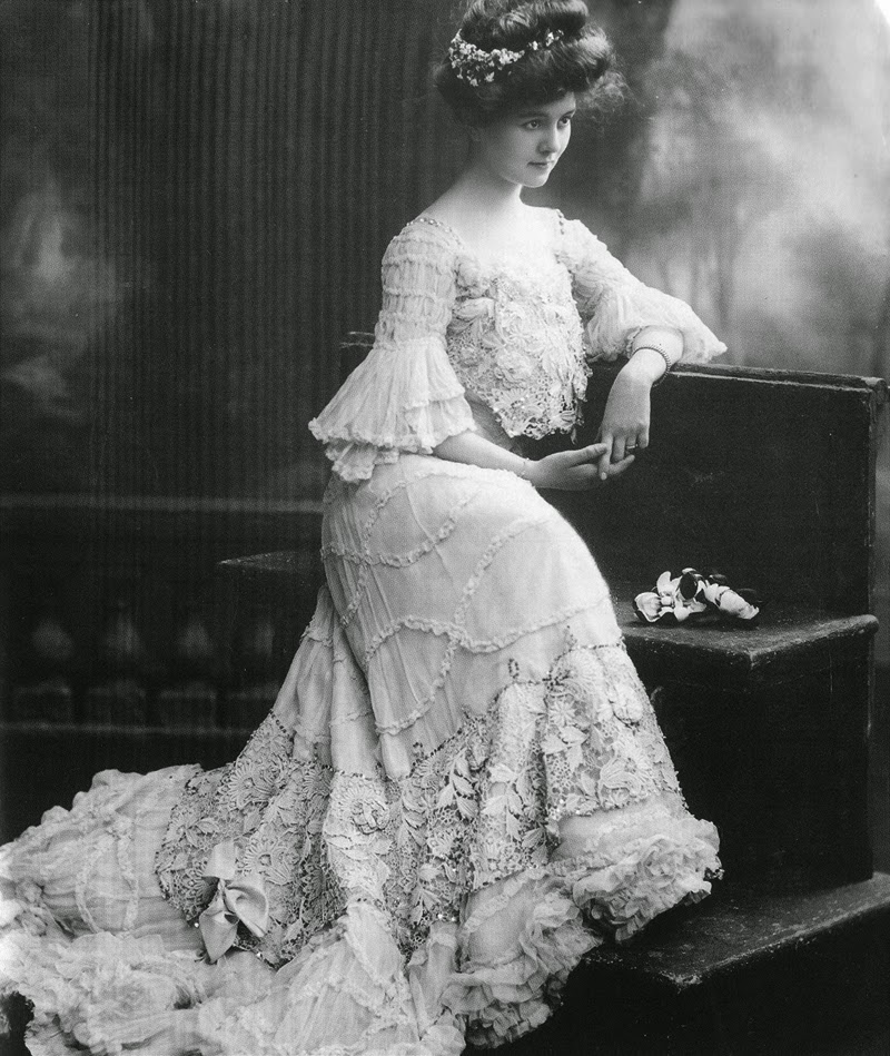 Эдвардианская эпоха (1901—1910) мода. Платья 1900-1900 Edwardian. Мода 1910 Бель Эпок. Девушки эдвардианской эпохи 1900-1910.