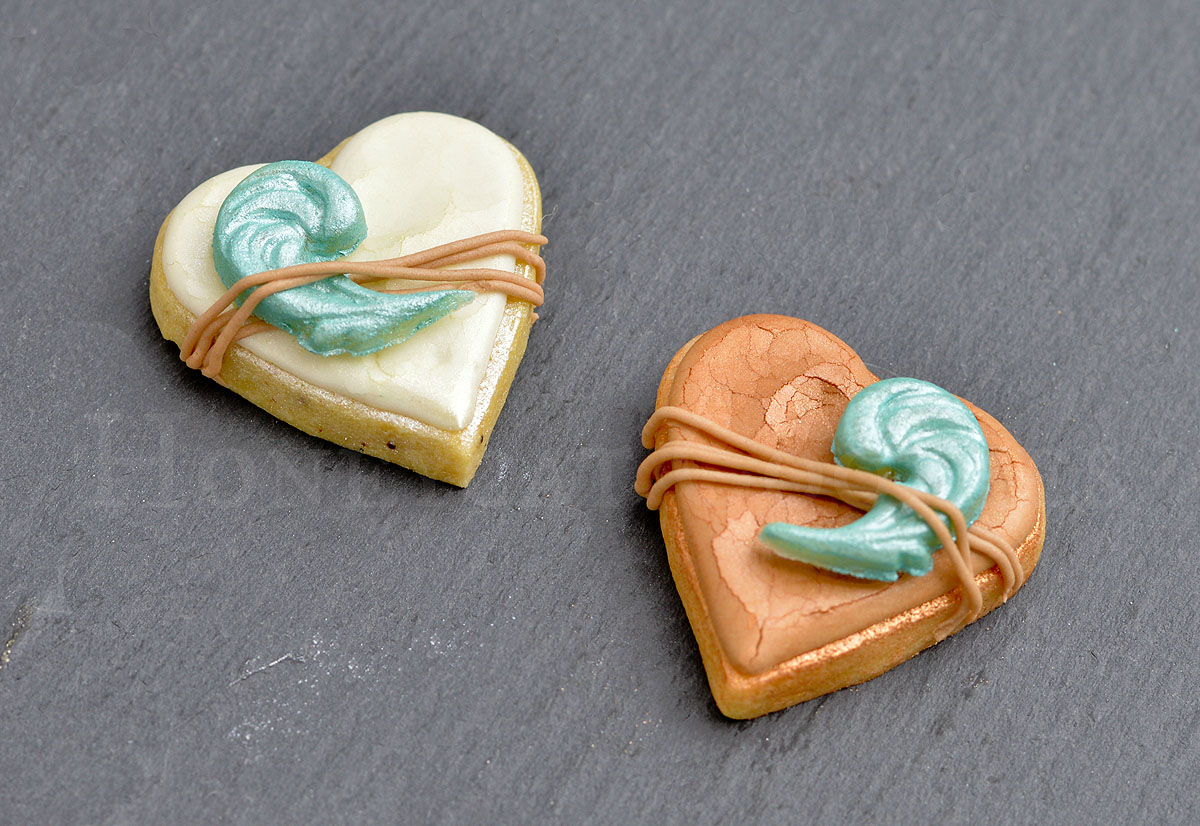 Mini cookies with royal icing and marzipan decoration, cookies and photo by Honeycat Cookies