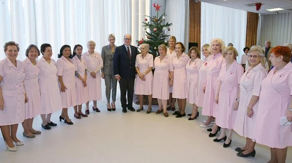 Prince Albert and his wife Princess Charlene visited a nursing home and gave gifts to the elders