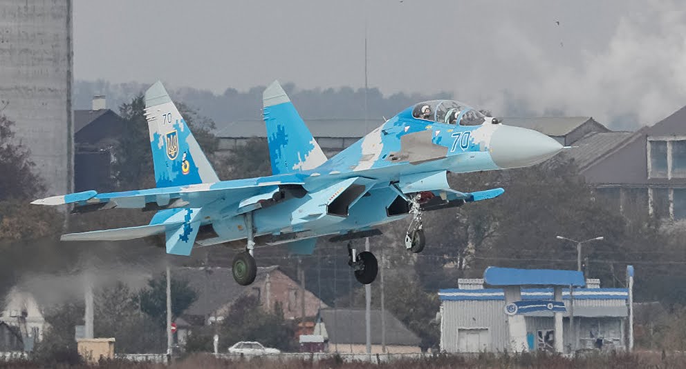 Precipita Aereo da combattimento: morti due piloti del Jet militare in Ucraina.