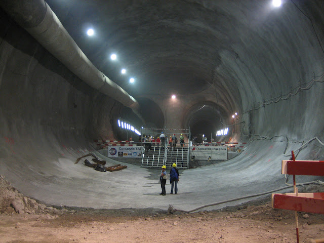 Maior túnel do mundo