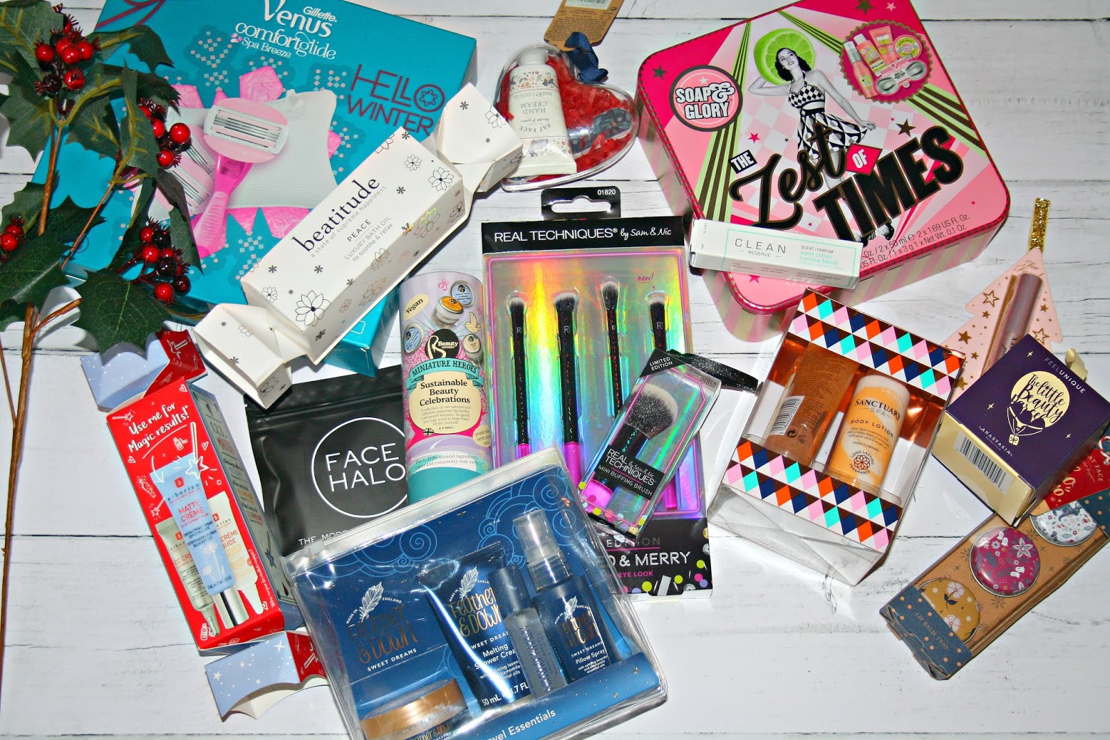 Beautyqueenuk A UK Beauty and Lifestyle Blog Stocking Fillers for