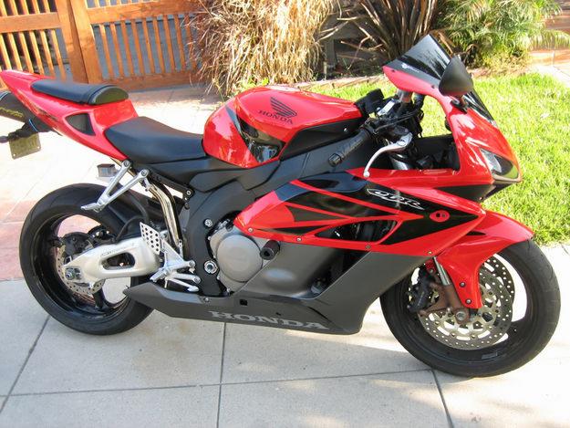 Cbr100rr 2004