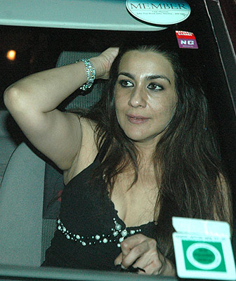 Amrita Singh , Amrita Singh Hot Pics: Amrita Singh Hot Pics