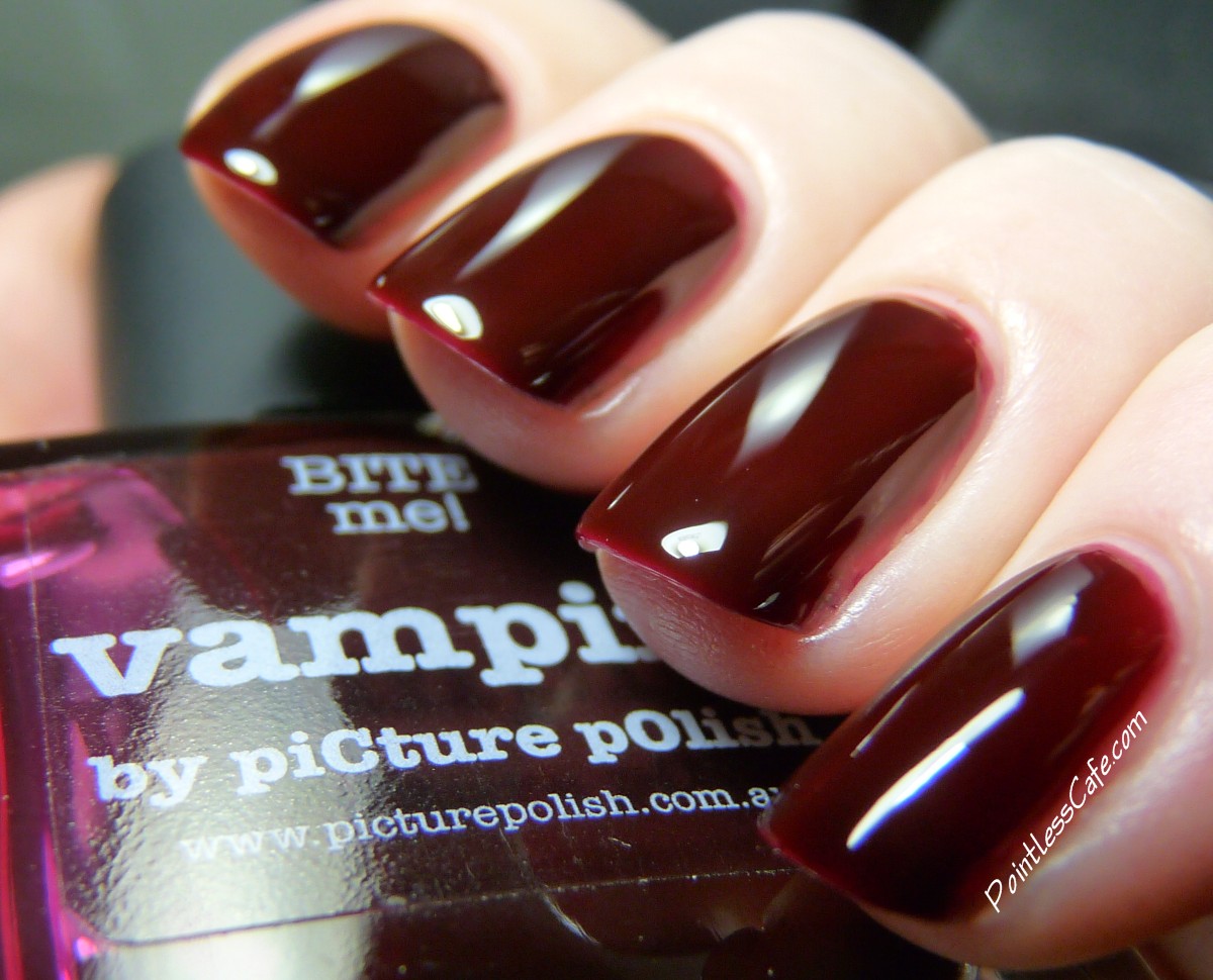 piCture pOlish Vampire: Swatches and Review | Pointless Cafe