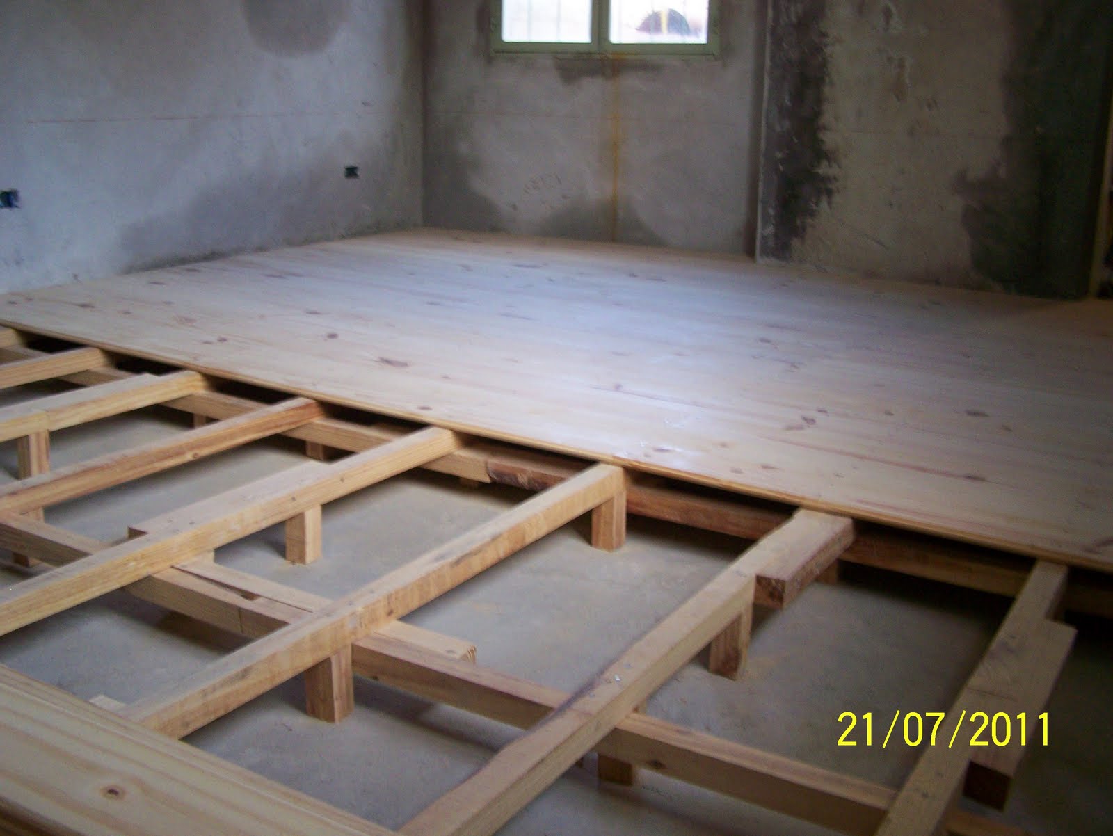 construcciones-livianas-pisos-de-madera-con-machimbre-de-1