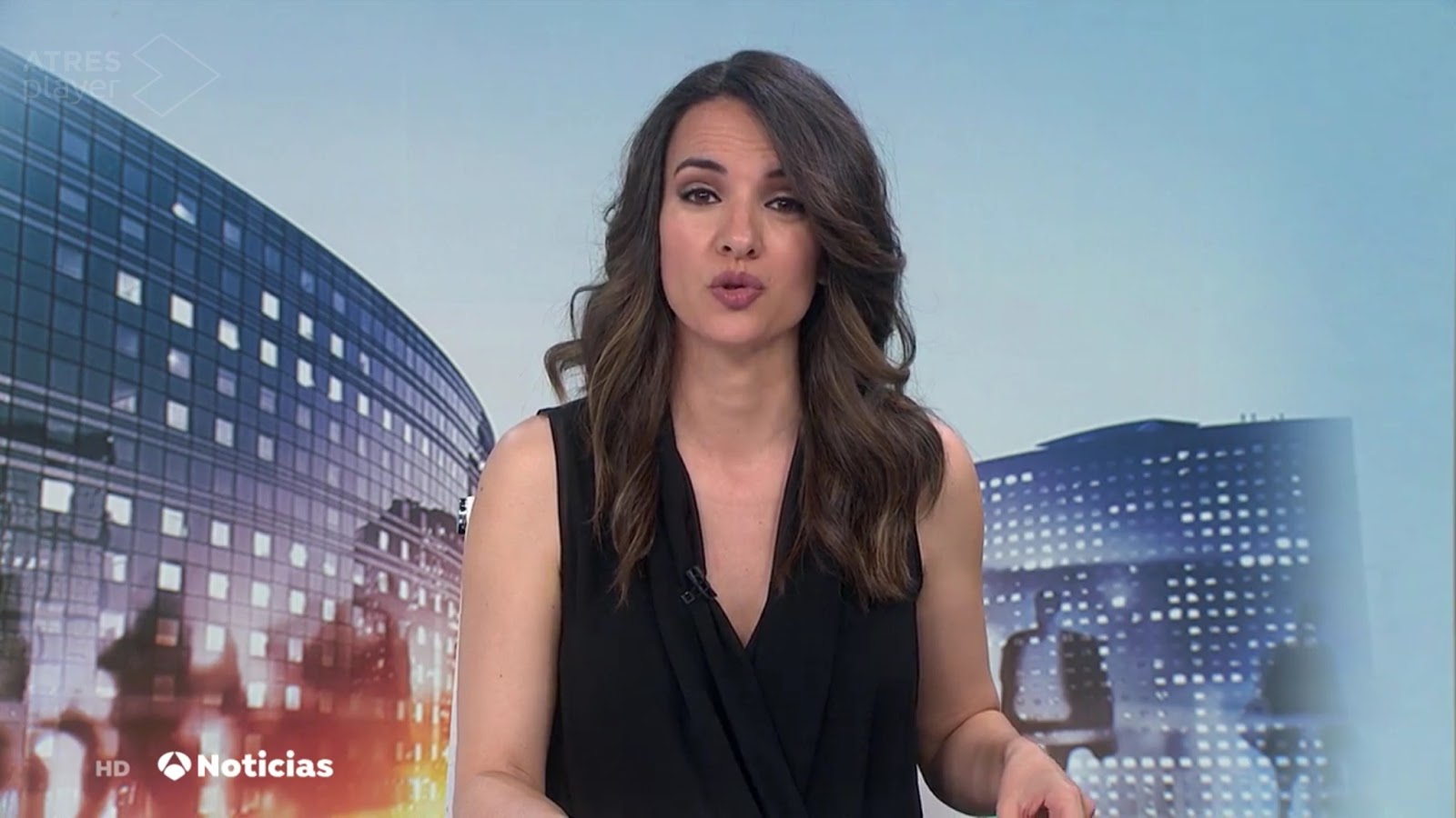 Miss Presentadoras TV Esther Vaquero. A3 Noticias2 (8/5/20)