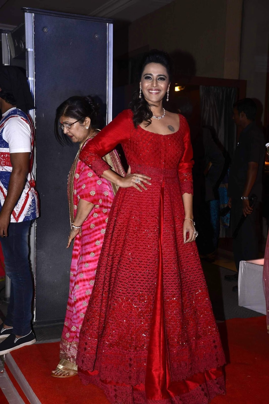 Super Hot Bollywood Babes At The Neil Nitin Mukesh & Rukmini Sahay Wedding Reception in Mumbai