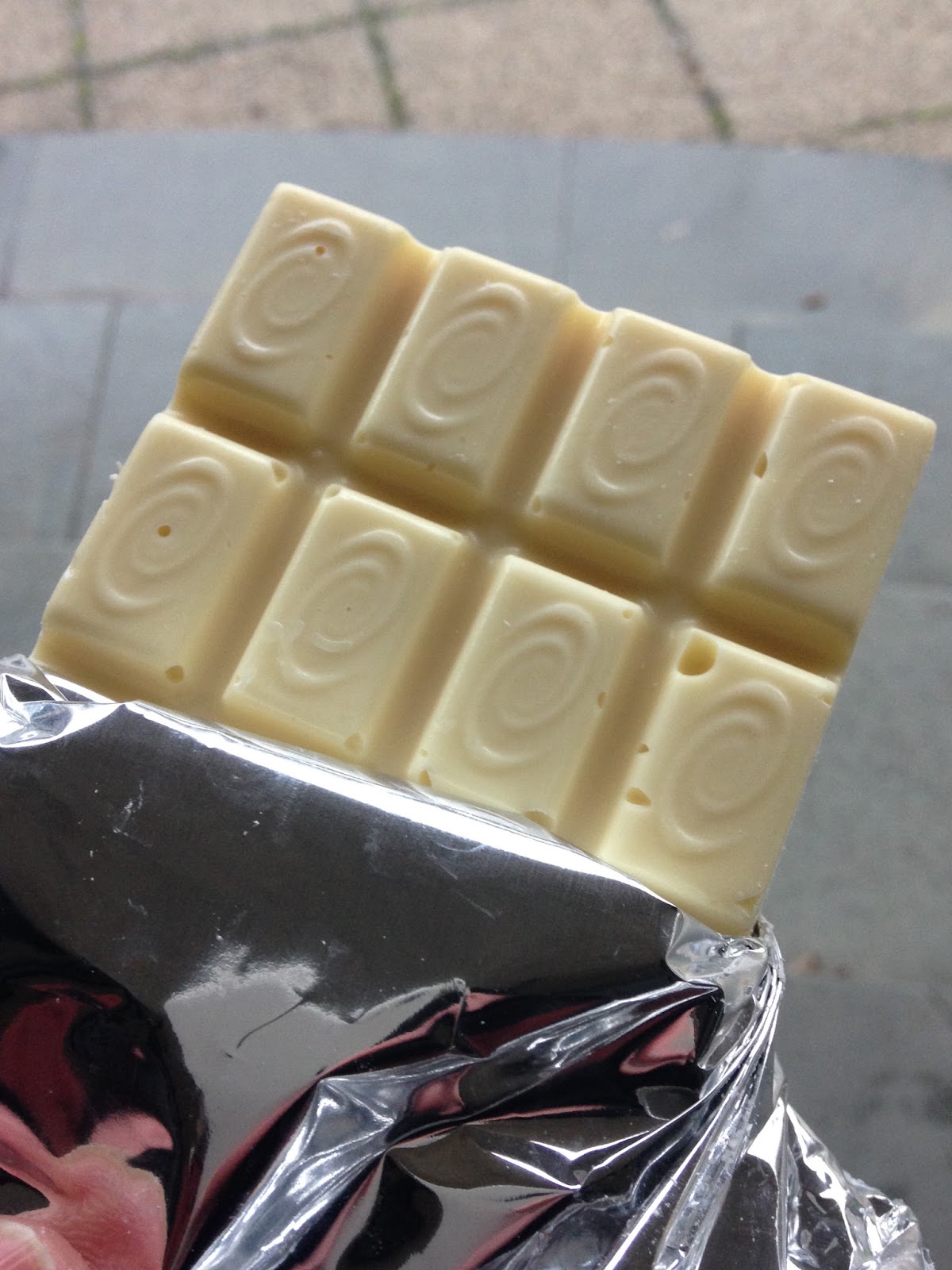 Poundland Smooth White Chocolate
