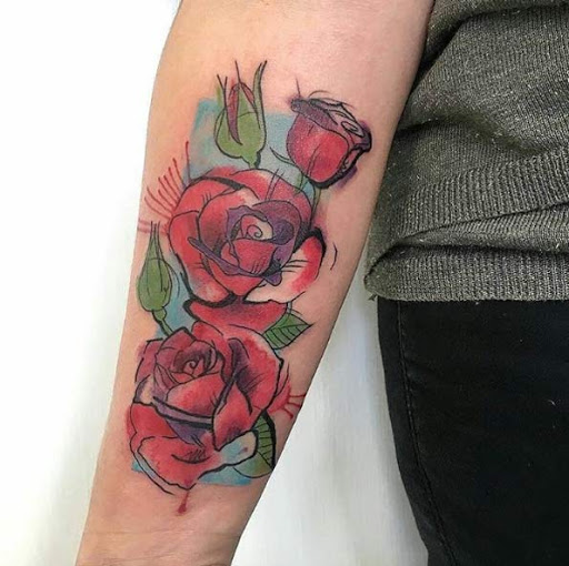 Estes aquarela rosas no antebraço