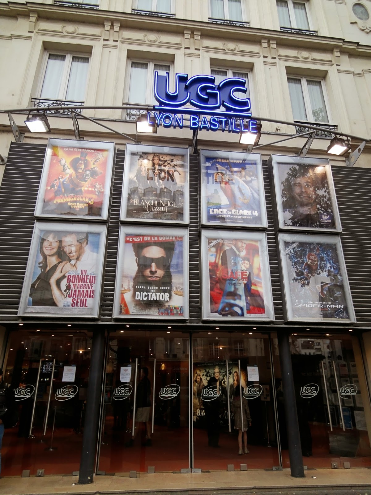 Ugc Lyon Bastille 12 Rue De Lyon 75012 Paris Elokuvateattereita: UGC Lyon Bastille