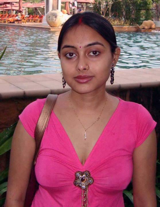 Facebook Girls Tamil Girls Photos