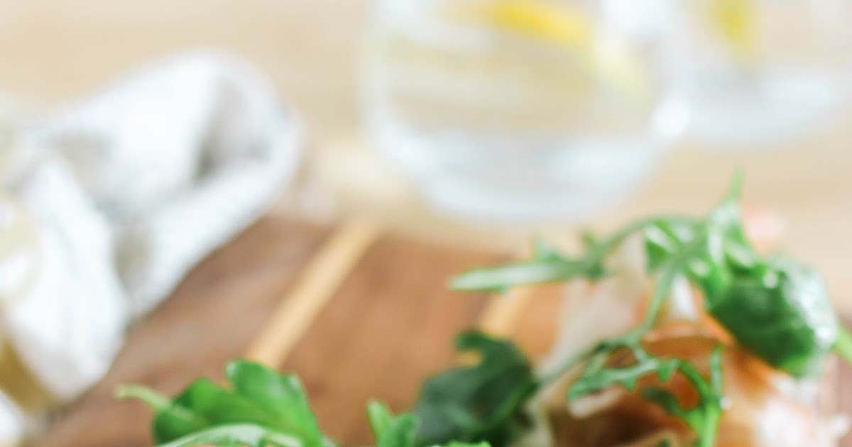 Ginger Rose Asparagus Prosciutto & Ricotta Crostini with Arugula