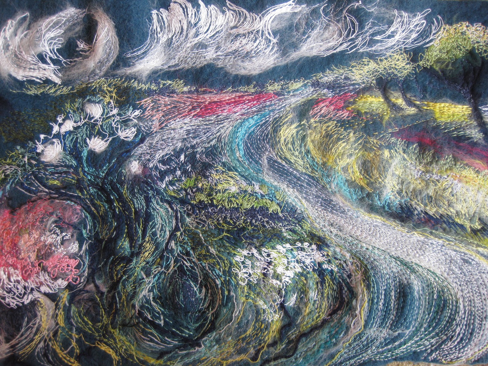 фактурная живопись акриловыми красками. интерьерные картины абстракция. фактурный гель для холста. имитация картины на стене. золото в живописи.