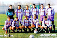 REAL VALLADOLID C. F. - Valladolid, España - Temporada 1992-93 - Lozano, Walter Lozano, Manolo García, Caminero, Najdovski e Iván Rocha; Amavisca, Chuchi Macón, Cuaresma, Roberto Martínez y Javi Rey - El Valaladolid se clasificó 2º en la Liga de 2ª División, subiendo a 1ª. Boronat, Saso y Mesones se sucedieron como entrenadores