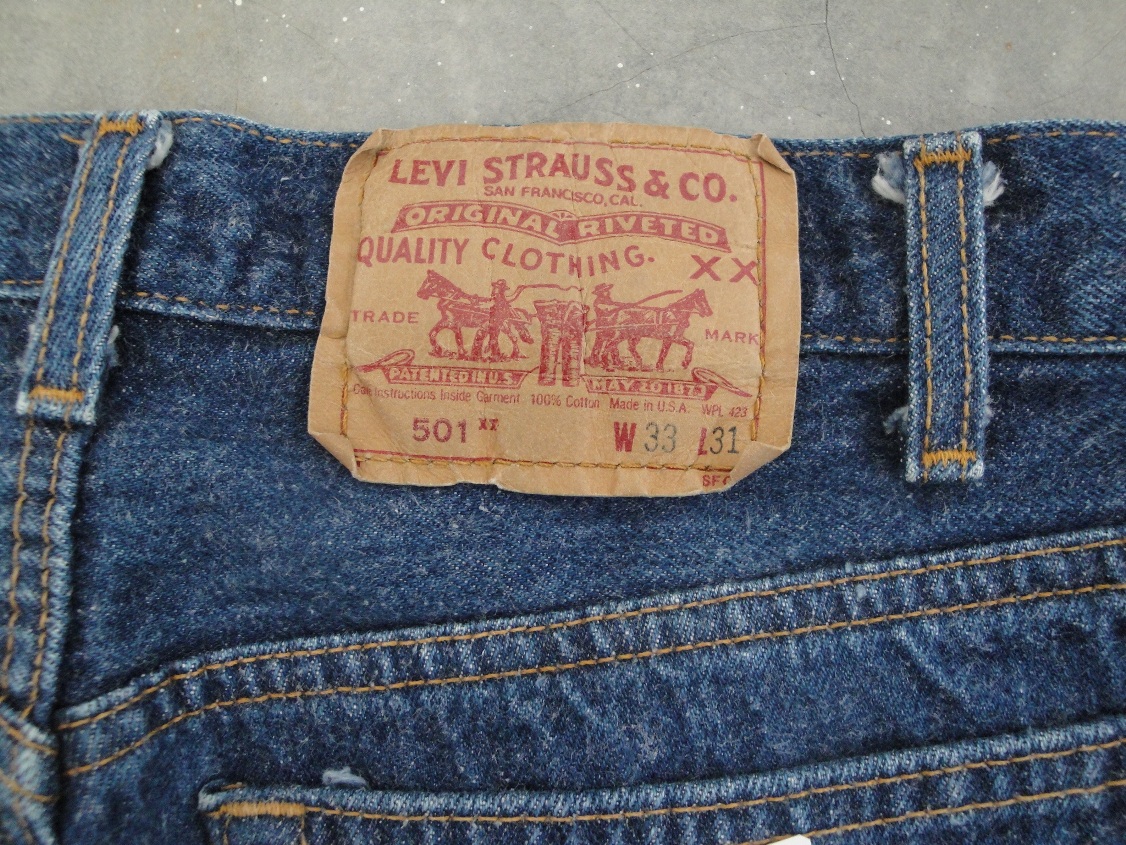 Bundle Vintage: Levi's 501 usa Kain Gelap No.3 33x31