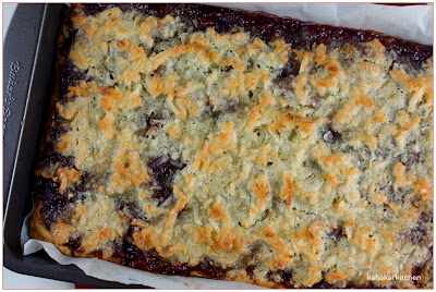 Kahakai Kitchen: Donna Hay's Raspberry Jam Slice